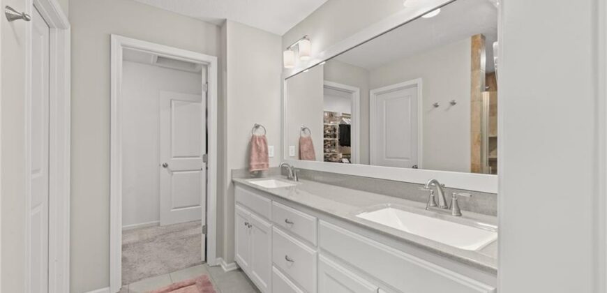 17605 GreyHawke Ridge N/A, Smithville, MO 64089