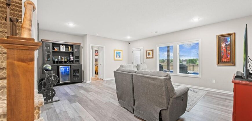 17605 GreyHawke Ridge N/A, Smithville, MO 64089