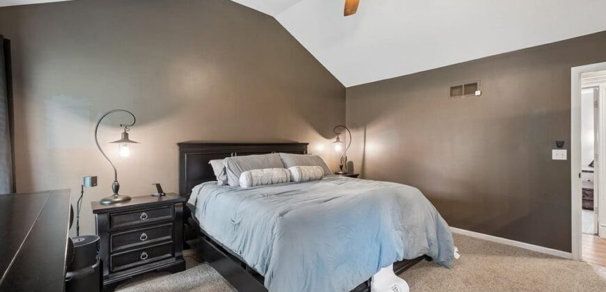 14611 Killarney Lane, Smithville, MO 64089