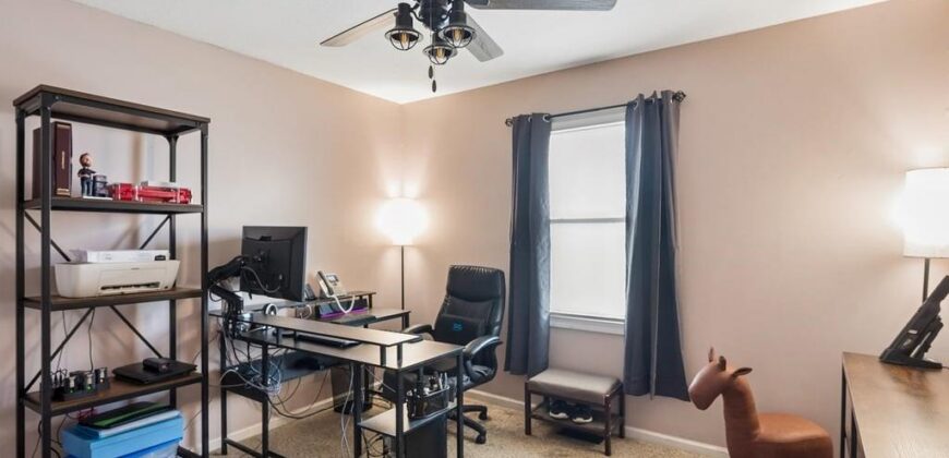 14611 Killarney Lane, Smithville, MO 64089