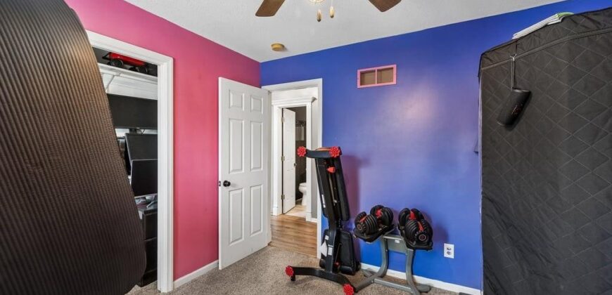 14611 Killarney Lane, Smithville, MO 64089