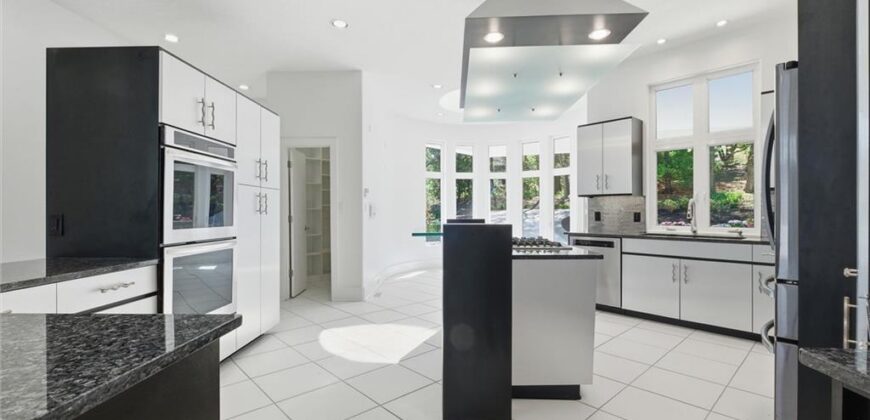 16370 NW 130th Terrace, Platte City, MO 64079