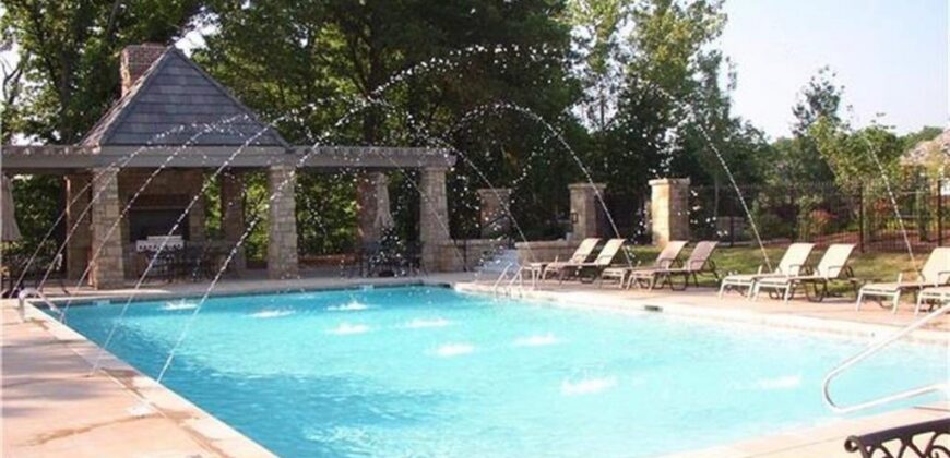 8115 NE 80th Terrace, Kansas City, MO 64158