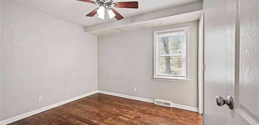 7917 56th Street, Kansas City, MO 64119