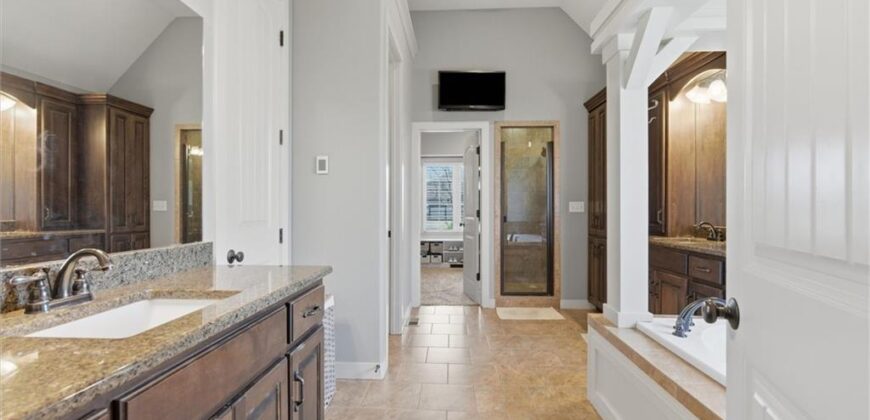 12602 NE 117th Street, Kearney, MO 64060