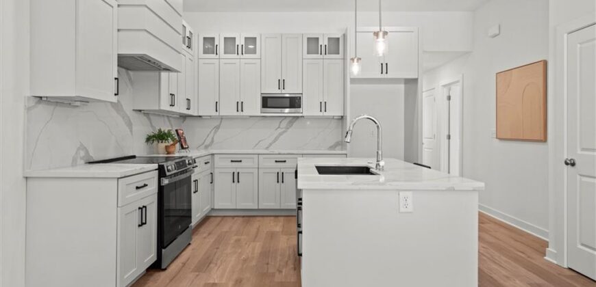 3824 NW 93rd Street, Kansas City, MO 64154