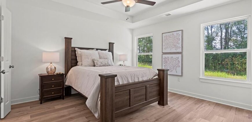 3824 NW 93rd Street, Kansas City, MO 64154