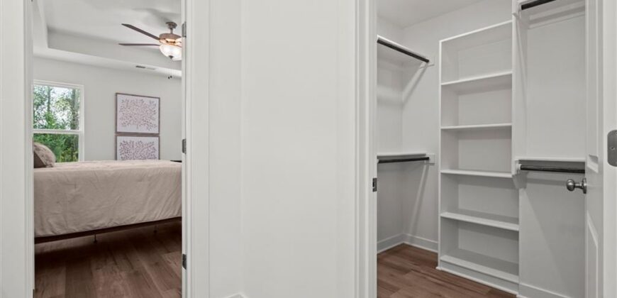 3824 NW 93rd Street, Kansas City, MO 64154