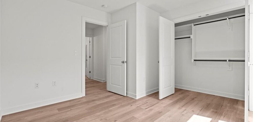 3824 NW 93rd Street, Kansas City, MO 64154