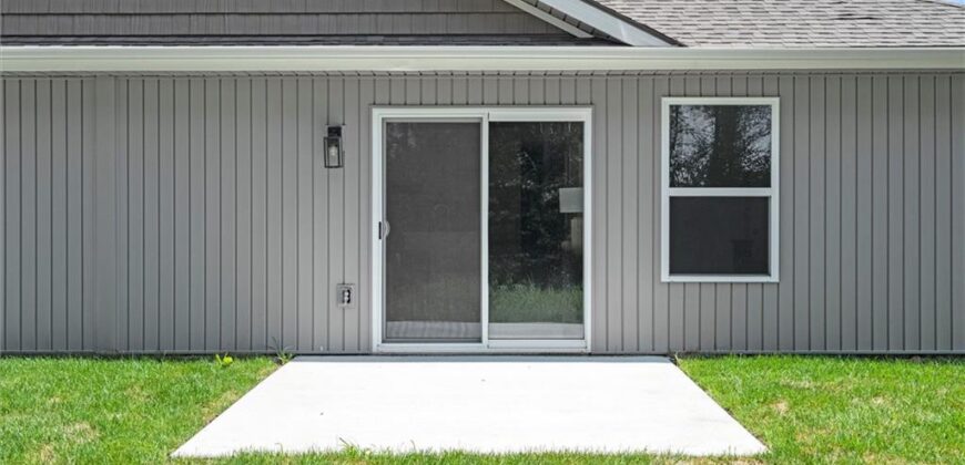 3824 NW 93rd Street, Kansas City, MO 64154