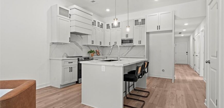 3824 NW 93rd Street, Kansas City, MO 64154