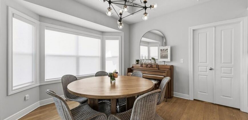 5745 Barn Hill Road, Parkville, MO 64152