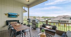 5745 Barn Hill Road, Parkville, MO 64152