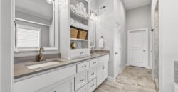 5745 Barn Hill Road, Parkville, MO 64152