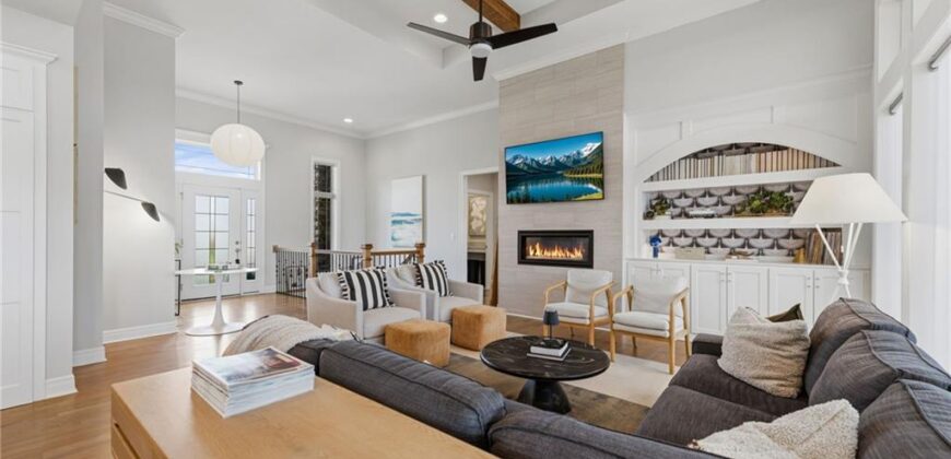 5745 Barn Hill Road, Parkville, MO 64152