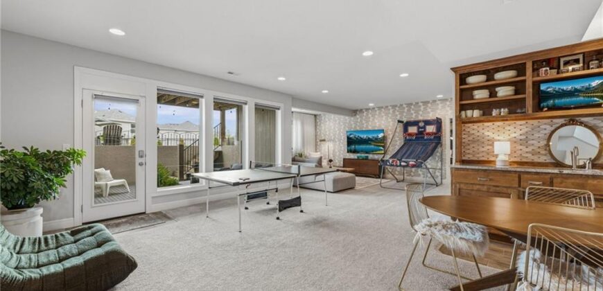 5745 Barn Hill Road, Parkville, MO 64152