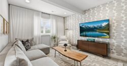 5745 Barn Hill Road, Parkville, MO 64152