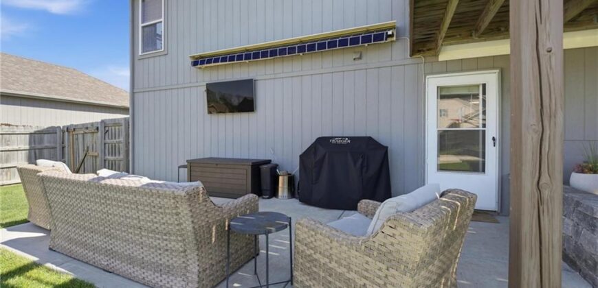 3805 NW Old Stagecoach Road, Kansas City, MO 64154