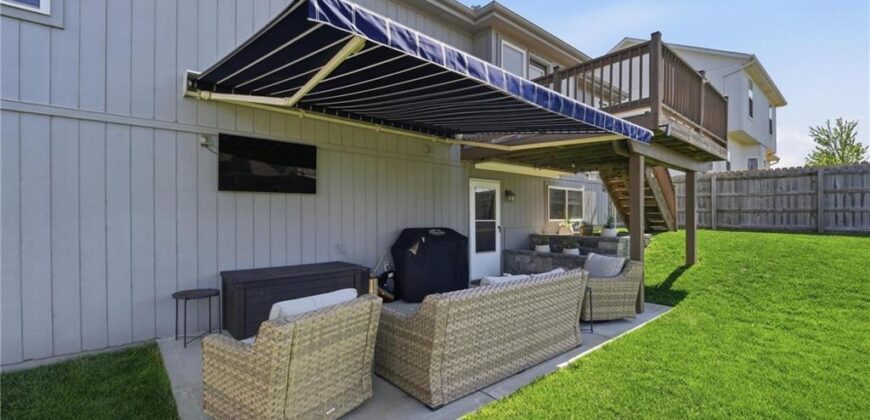 3805 NW Old Stagecoach Road, Kansas City, MO 64154