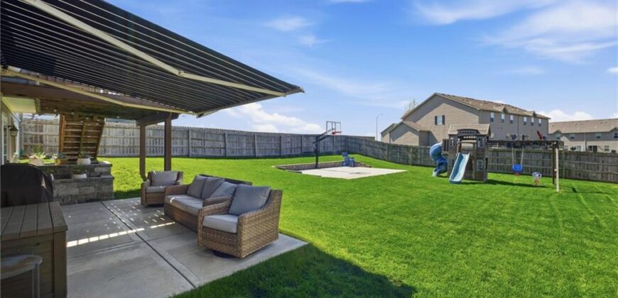 3805 NW Old Stagecoach Road, Kansas City, MO 64154