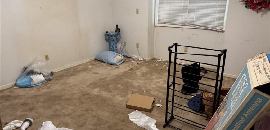 1546 Canterbury Lane, Liberty, MO 64068