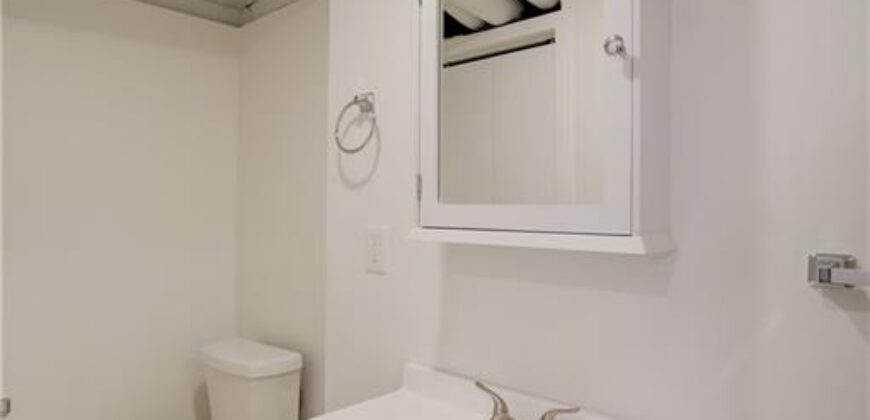 5916 N Michigan Avenue, Kansas City, MO 64118