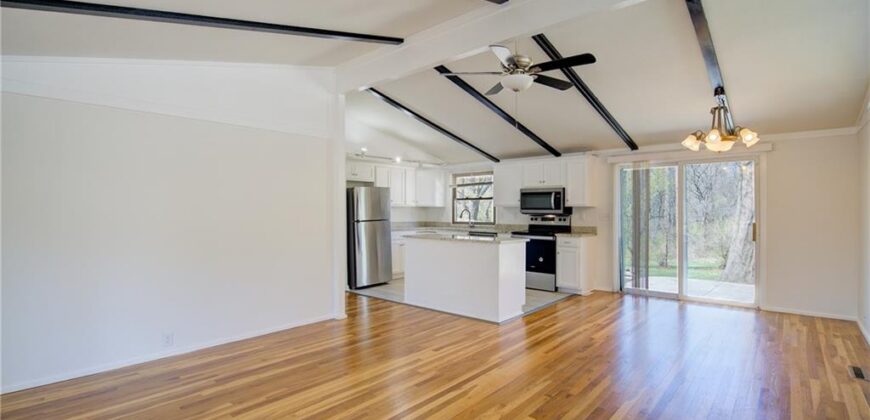 5916 N Michigan Avenue, Kansas City, MO 64118