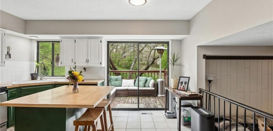 3509 Apple Tree Lane, Kansas City, MO 64119