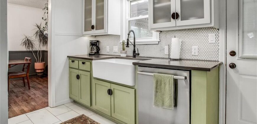 641 NE 42nd Street, Kansas City, MO 64116