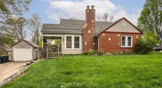641 NE 42nd Street, Kansas City, MO 64116