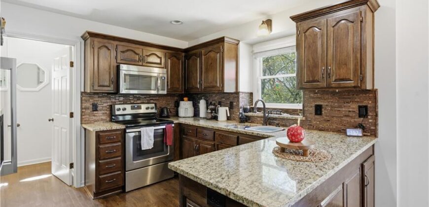 7316 N Granby Avenue, Kansas City, MO 64151