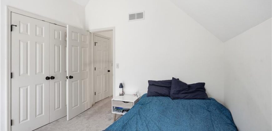 7316 N Granby Avenue, Kansas City, MO 64151