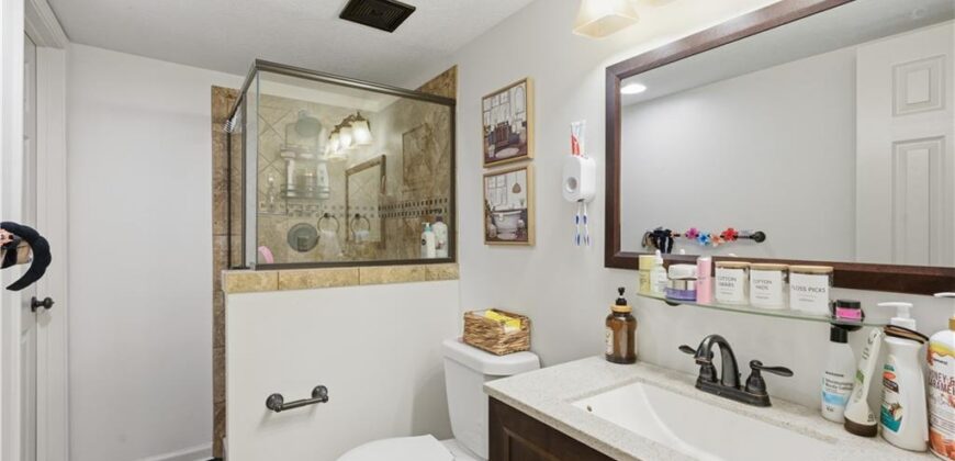 7316 N Granby Avenue, Kansas City, MO 64151