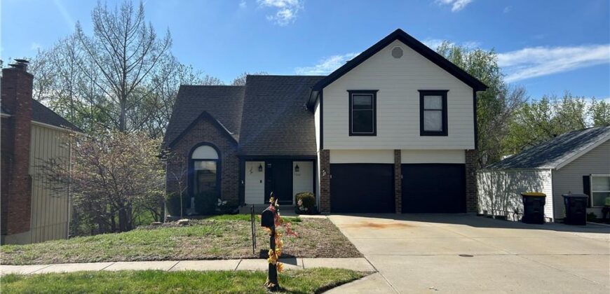 7316 N Granby Avenue, Kansas City, MO 64151