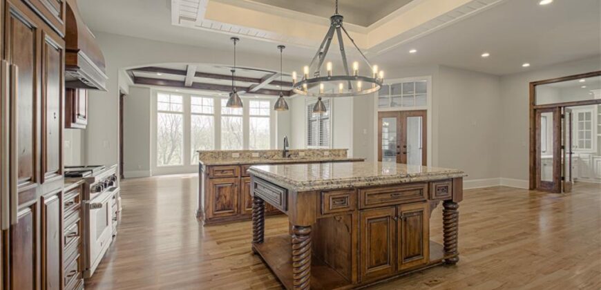 7055 NW Scenic Drive, County/Other, MO 64152