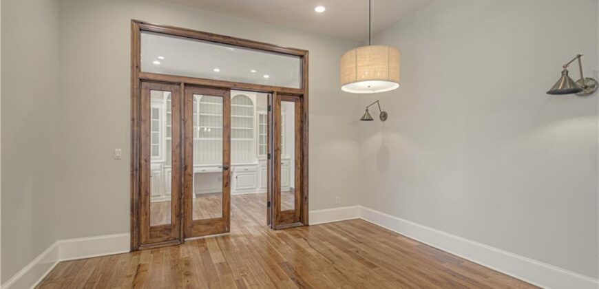 7055 NW Scenic Drive, County/Other, MO 64152