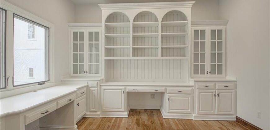 7055 NW Scenic Drive, County/Other, MO 64152