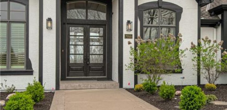 7055 NW Scenic Drive, County/Other, MO 64152