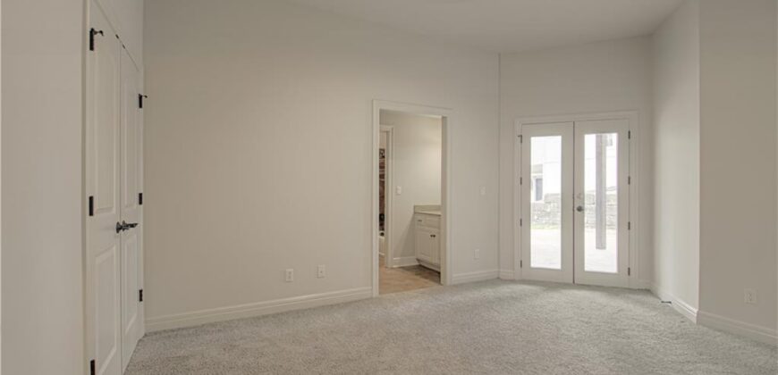 7055 NW Scenic Drive, County/Other, MO 64152