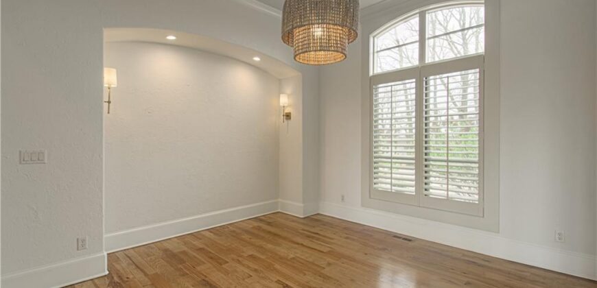 7055 NW Scenic Drive, County/Other, MO 64152