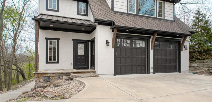 7055 NW Scenic Drive, County/Other, MO 64152