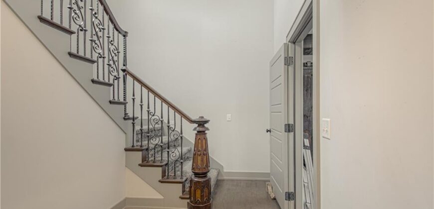 7055 NW Scenic Drive, County/Other, MO 64152