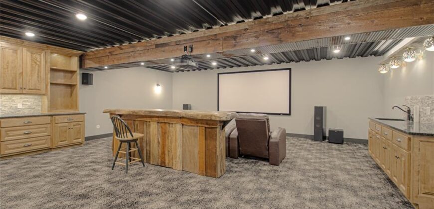 7055 NW Scenic Drive, County/Other, MO 64152