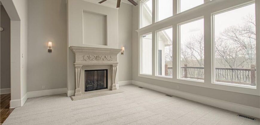 7055 NW Scenic Drive, County/Other, MO 64152