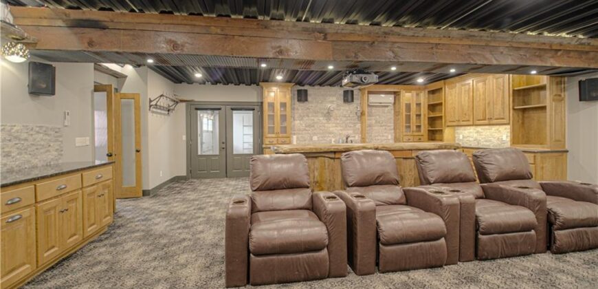 7055 NW Scenic Drive, County/Other, MO 64152