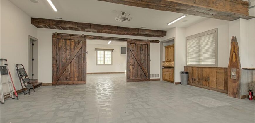 7055 NW Scenic Drive, County/Other, MO 64152