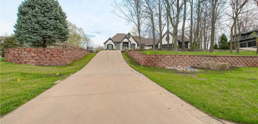 7055 NW Scenic Drive, County/Other, MO 64152