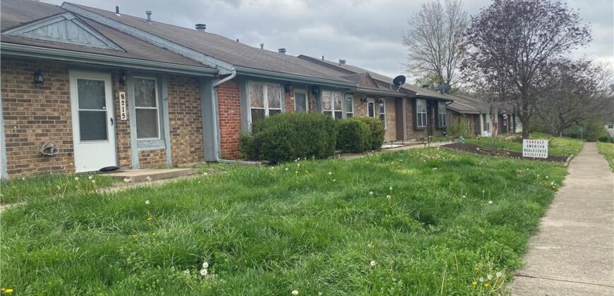 8213 NW Mace Road, Kansas City, MO 64152