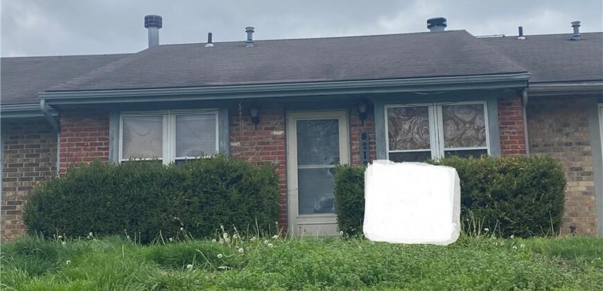 8213 NW Mace Road, Kansas City, MO 64152