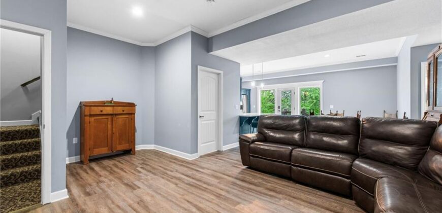 15190 N Cherry Court, Parkville, MO 64152